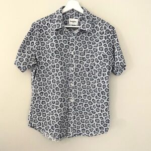 Cotton Button Down Short Sleeve Shirt Blue White Floral Print, Men’s Medium Slim